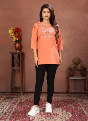 Grab These Beautiful Looking Readymade Short Kurti.These Kurti is Fabricated On Rinkal Cotton.Its Beautified With Designer Embroidery Work.