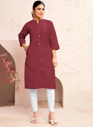 Looking These Beautiful Looking Readymade Kurti.These Kurti is Fabricated On Magic Cotton.Its Beautified With Solid With Pocket.