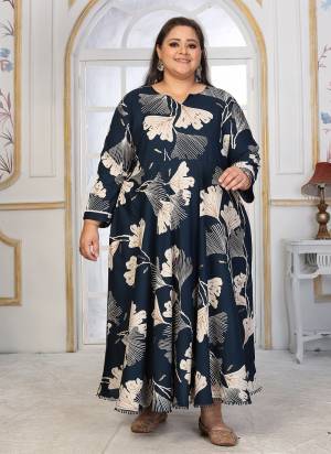 Attrective These Beautiful Looking Readymade Plus Size Long Kurti.These Kurti is Fabricated On Rayon.Its Beautified With Designer Printed.