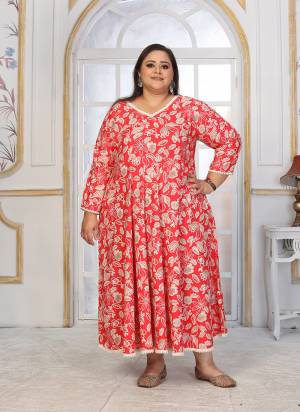 Attrective These Beautiful Looking Readymade Plus Size Long Kurti.These Kurti is Fabricated On Rayon.Its Beautified With Designer Printed.