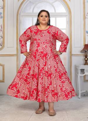 Attrective These Beautiful Looking Readymade Plus Size Long Kurti.These Kurti is Fabricated On Rayon.Its Beautified With Designer Printed.