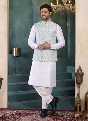 Looking These Party Wear Mans Wear Top Bottom With Jacket wearing this fashionable. Tailored Top Bottom Are Banarasi Silk And Jacket On Art Silk Fabriced With Solid With Woven Designer Jacket.