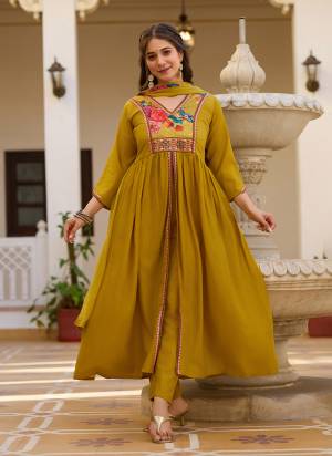 Garb These Suit in Fine Colored Pair With Bottom And Dupatta.These Top And Bottom Are Fabricated On Silk Pair With Nazmin Dupatta.Its Beautified With Designer Embroidery Work.