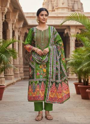 Garb These Disigner Suit in Fine Colored Pair With Bottom And Dupatta.These Top Are Chinon And Dupatta Are Fabricated On Chinon Pair With Santoon Bottom.Its Beautified With Designer Printed.