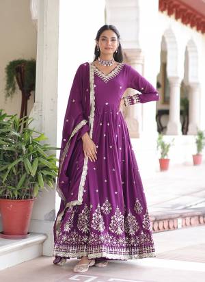 Attactive These Beautiful Looking Readymade Long Gown With Dupatta.These Gown And Dupatta is Fabricated On Vichitra Silk.Its Beautified With Designer Sequance Embroidery Work.