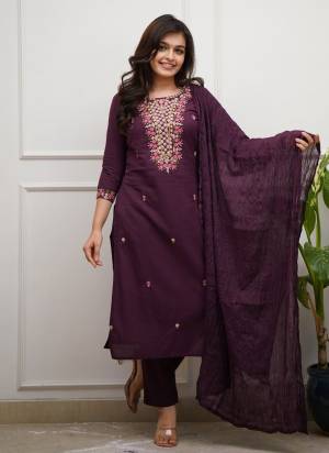 Looking These Suit in Fine Colored Pair With Bottom And Dupatta.These Top Are Rayon Slub And Bottom Are Fabricated On Rayon Slub Pair With Chanderi Dupatta.Its Beautified With Designer Embroidery Work.