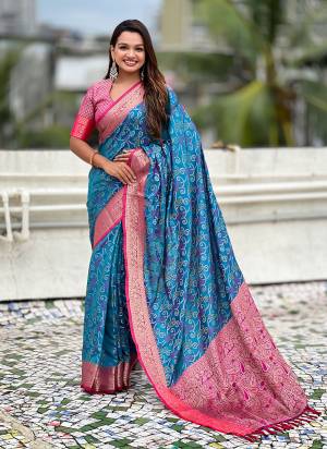 Attractive These Party Wear Saree in Fine Colored.These Saree And Blouse is Fabricated On Patola Silk.Its Beautified With Weaving Meenakari Bandhani Designer.