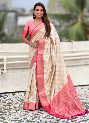 Attractive These Party Wear Saree in Fine Colored.These Saree And Blouse is Fabricated On Patola Silk.Its Beautified With Weaving Meenakari Bandhani Designer.