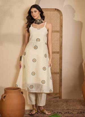 Looking These Beautiful Looking Readymade Top With Bottom Dress.These Top And Bottom Are Khadi Silk Fabricated.Its Beautified  With Disigner Embroidery Work.