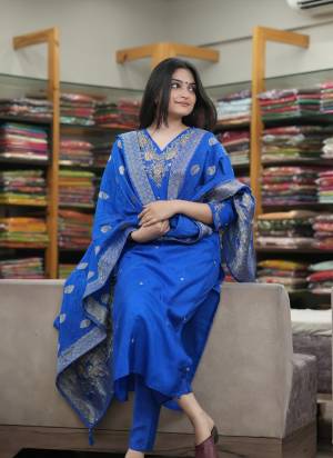 Looking These Suit in Fine Colored Pair With Bottom And Dupatta.These Top Are Silk Blend And Bottom Are Fabricated On Silk Blend Pair With Jacquard Silk Dupatta.Its Beautified With Designer Embroidery Work.