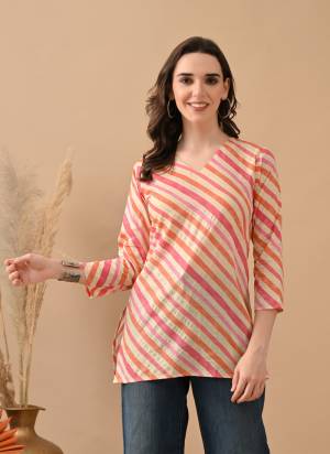 Looking These Beautiful Looking Readymade Tunic Kurti.These Kurti Fabricated On Cambric Cotton.Its Beautified With Designer Printed.