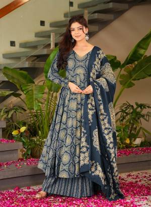 Garb These Beautiful Looking Readymade Plazzo Suits.These Top Are Muslin And Bottom is Fabricated On Muslin And Muslin Dupatta.Its Beautified With Designer Digital Printed.