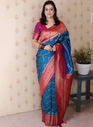 Looking These Party Wear Saree in Fine Colored.These Saree And Blouse is Fabricated On Banarasi Silk.Its Beautified With Weaving Gold Jari Designer.