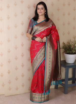 Looking These Party Wear Saree in Fine Colored.These Saree And Blouse is Fabricated On Banarasi Silk.Its Beautified With Weaving Gold Jari Designer.