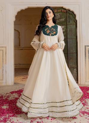 Attrective These Beautiful Party Wear Looking Readymade Gown With Bottom.These Gown And Dupatta Are Georgette Fabricated.Its Beautified With Disigner Embroidery Work.