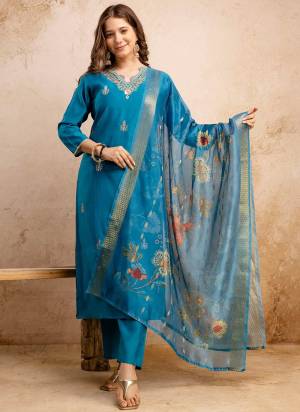 Garb These Suit in Fine Colored Pair With Bottom And Dupatta.These Top Are Silk Blend And Bottom Are Fabricated On Silk Blend Pair With Jacquard Silk Dupatta.Its Beautified With Designer Embroidery Work.