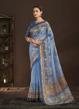 Attractive These Fastive And Party Wear Saree in Fine Colored.These Saree And Blouse is Fabricated On Crepe Silk.Its Beautified With Designer Digital Foil Printed.