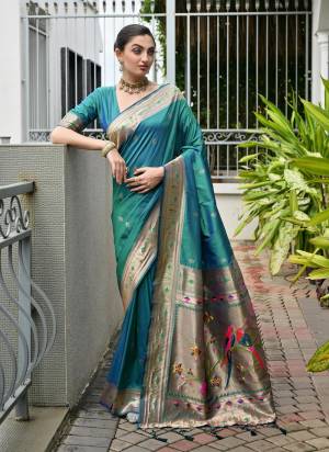 Looking These Festive Wear Saree in Fine Colored.These Saree And Blouse is Fabricated On Banarasi Silk.Its Beautified With Woven Jari Designer Meenakari Pallu.