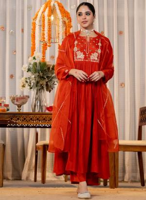 Garb These Beautiful Looking Readymade Suits.These Top Are Chanderi Silk And Bottom Are Chanderi Silk And Organza Dupatta Fabricated.Its Beautified  With Disigner Embroidery Work.