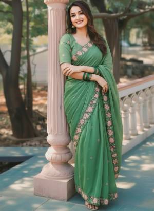 Attractive These Party Wear Saree in Fine Colored.These Saree And Blouse is Fabricated On Crush Silk.Its Beautified With Designer Multy Thread Embroidery Work.