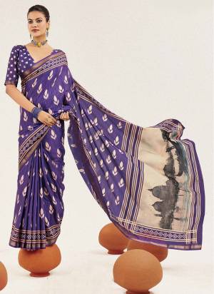Looking These Traditinol Party Wear Saree in Fine Colored.These Saree Cotton Silk And Blouse is Fabricated On Cotton Silk Pair.Its Beautified With Designer Digital Printed.