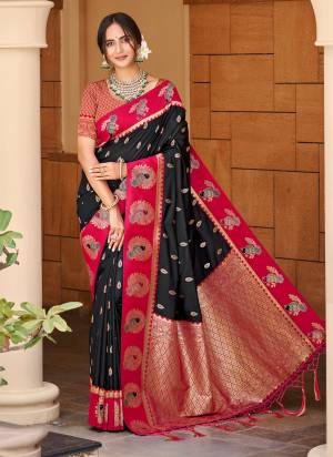 Attractie These Fastive And Party Wear Saree in Fine Colored.These Saree And Blouse is Fabricated On Silk.Its Beautified With Woven Jari Designer.
