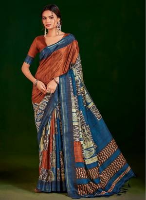 Looking These Traditinol Party Wear Saree in Fine Colored.These Saree Gathan Silk And Blouse is Fabricated On Gathan Silk Pair.Its Beautified With Woven Jari Border Designer With Digital Printed.