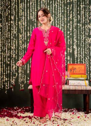 Garb These Suit in Fine Colored Pair With Bottom And Dupatta.These Top Are Chanderi And Bottom Are Fabricated On Chanderi Pair With Viscose Organza Dupatta.Its Beautified With Designer Embroidery Work.