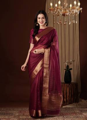 Grab These Party Wear Saree in Fine Colored Pair With Blouse.These Saree and Blouse Are Fabricated On Organza.Its Beautified With Woven Jari Designer.
