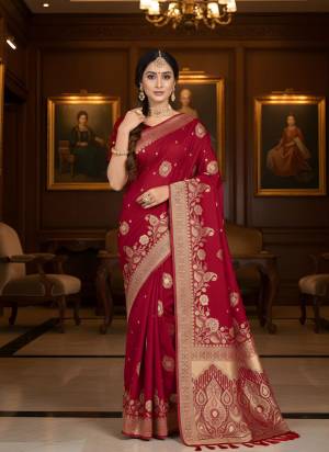Looking These Party Wear Saree in Fine Colored Pair With Blouse.These Saree and Blouse Are Fabricated On Crepe Silk.Its Beautified With Woven Jari Designer.