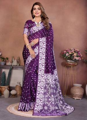 Attractive These Festive Wear Saree in Fine Colored.These Saree And Blouse is Fabricated On Viscose Silk.Its Beautified With Weaving Border Designer With Hand Made Bandhej Printed.