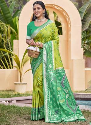 Garb These Fastive And Party Wear Saree in Fine Colored.These Saree And Blouse is Fabricated On Pochampalli Silk.Its Beautified With Woven Designer.