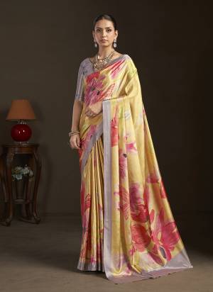 Looking These Party Wear Ready To Wear Saree With Blouse in Fine Colored.These Saree Are Silk Crepe And Blouse is Silk Crepe Fabricated.Its Beautified With Designer Digital Printed.