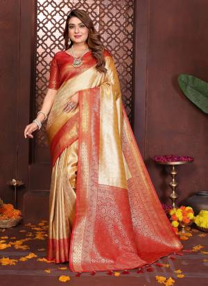 Attractive These Festive Wear Saree in Fine Colored.These Saree And Blouse is Fabricated On Banarasi Tissue Silk.Its Beautified With Weaving Jacquard Designer.