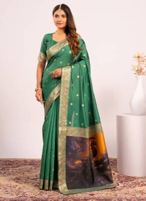 Garb These Festive And Party Wear Saree in Fine Colored.These Saree And Blouse is Fabricated On Banarasi Silk.Its Beautified With Woven Jari Designer Resham Peacock Pallu.