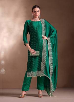 Attractive These Party Wear Salwar Suit in Fine Colored Pair With Bottom And Dupatta.These Top And Dupatta Are Fabricated On Two Tone Cotanic Georgette Pair With Santoon Bottom.Its Beautified With Designer Embroidery With Swarovski Work.