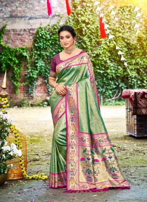 For A Fancy Designer Look,Grab These Lehenga Choli With 2 Dupatta in Fine Colored.These Lehenga And Choli Are Silk And Dupatta Are Fabricated On Net Pair.Its Beautified With Fancy Sequance,Golden Dori,Thread,Chappat Jari Embroidery,Diamond Work. 