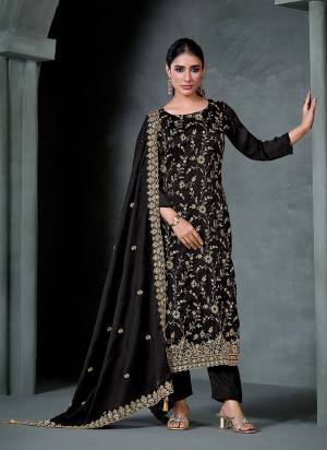 Garb These Party Wear Salwar Suit in Fine Colored Pair With Bottom And Dupatta.These Top And Dupatta Are Fabricated On Satin Chiffon Pair With Santoon Bottom.Its Beautified With Heavy Designer Embroidery With Hand Work.