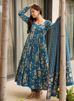 Garb These Beautiful Looking Readymade Plazzo Suits.These Top Are Muslin And Bottom is Fabricated On Muslin And Muslin Dupatta.Its Beautified With Designer Digital Printed.