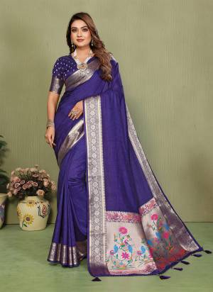 Looking These Festive Party Wear Saree in Fine Colored.These Saree And Blouse is Fabricated On Paithani Silk.Its Beautified With Paithani Pallu Woven Gala Designer.