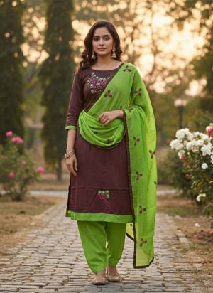 Garb These Disigner Suit in Fine Colored Pair With Bottom And Dupatta.These Top Are Cotton Slub And Dupatta Are Fabricated On Nazmin Pair With Cotton Bottom.Its Beautified With Designer Embroidery Work.