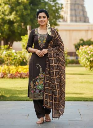 Looking These Disigner Suit in Fine Colored Pair With Bottom And Dupatta.These Top Are Banarasi Silk And Dupatta Are Fabricated On Chinon Pair With Santoon Bottom.Its Beautified With Woven Meenakari Designer With Printed Dupatta.