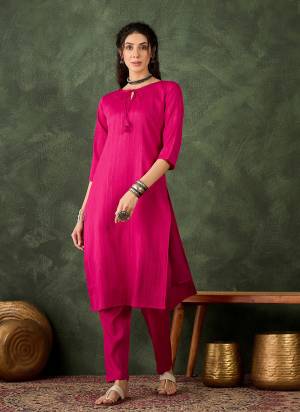 Attractive These Beautiful Party Wear Readymade Top With Bottom.These Dress is Fabricated On Top And Bottom Are Cotton Silk Blend.Its Beautified With Woven Lininig Designer,Solid.