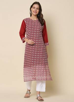 Garb These Beautiful Looking Readymade Kurti.These Kurti Fabricated On Georgette.Its Beautified With Designer Chikankari Embroidery Work.