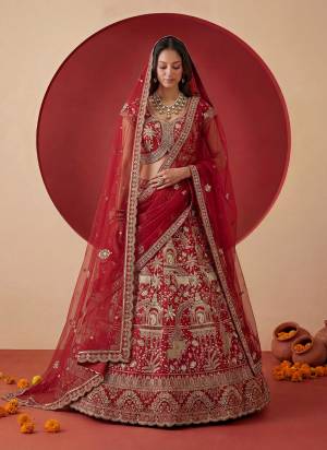 For A Fancy Designer Look,Grab These Lehenga Choli With Dupatta in Fine Colored.These Lehenga And Choli Are Silk And Dupatta Are Fabricated On Soft Net Pair.Its Beautified With Fancy Chappat Jari,Golden Dori,Thread,Sequance Embroidery,Diamond Work. 
