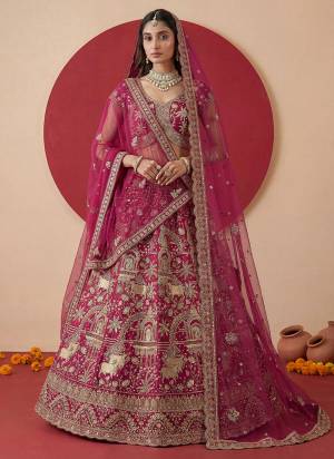 For A Fancy Designer Look,Grab These Lehenga Choli With Dupatta in Fine Colored.These Lehenga And Choli Are Silk And Dupatta Are Fabricated On Soft Net Pair.Its Beautified With Fancy Chappat Jari,Golden Dori,Thread,Sequance Embroidery,Diamond Work. 