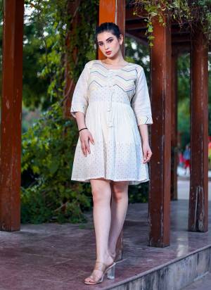 Atrective These Beautiful Looking Readymade Kurti.These Kurti Are Khadi Cotton Fabricated.Its Beautified With Designer Multy Thread Hand Work.