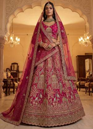 For A Fancy Designer Look,Grab These Lehenga Choli With Dupatta in Fine Colored.These Lehenga And Choli Are Silk And Dupatta Are Fabricated On Soft Net Pair.Its Beautified With Fancy Chappat Jari,Golden Dori,Thread,Sequance Embroidery,Diamond Work. 