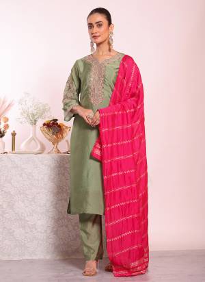Garb These Suit in Fine Colored Pair With Bottom And Dupatta.These Top Are Poly Silk And Bottom Are Fabricated On Poly Silk Pair With Banarasi Dupatta.Its Beautified With Designer Embroidery Work.