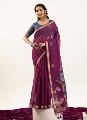 Garb These Festive Wear Saree in Fine Colored.These Saree And Blouse is Fabricated On Muga Cotton.Its Beautified With Multy Thread Rajwadi Weaving Designer.